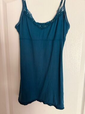 SO Teal Lace-Trim Camisole